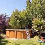 Maison Au Calme Avec Jardin Et Piscine Raphael *