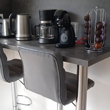 Maison Au Calme Avec Jardin Et Piscine Raphael Casa de Férias *