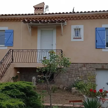 Maison Au Calme Avec Jardin Et Piscine Raphaël *