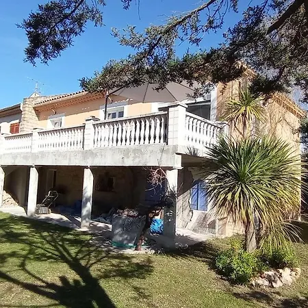 Maison Au Calme Avec Jardin Et Piscine Raphael Casa de Férias *