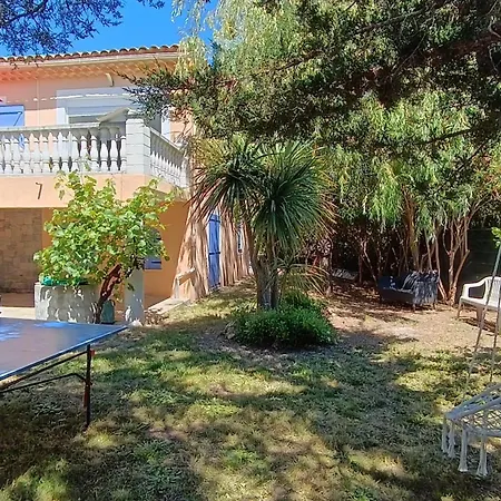 Maison Au Calme Avec Jardin Et Piscine Raphael *