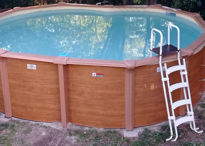 Maison Au Calme Avec Jardin Et Piscine Raphael *