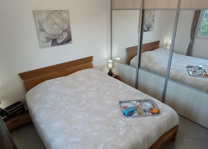 Maison Au Calme Avec Jardin Et Piscine Raphael 別荘 *