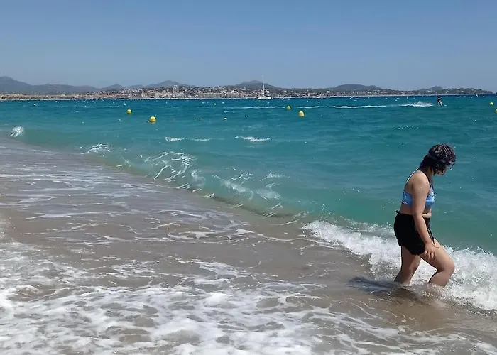 Maison Au Calme Avec Jardin Et Piscine Raphaël Hébergement de vacances
