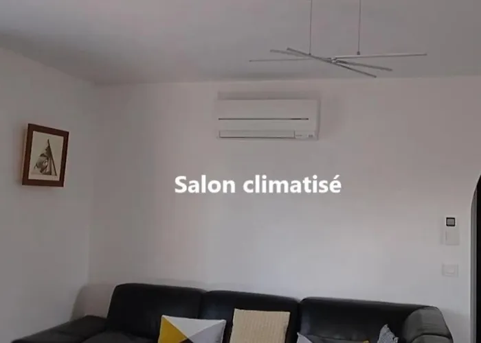 Maison Au Calme Avec Jardin Et Piscine Raphaël Hébergement de vacances Saint-Raphaël